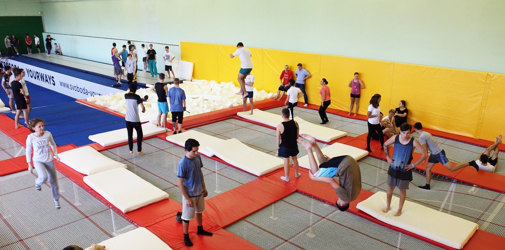batut club Svoboda_4.jpg